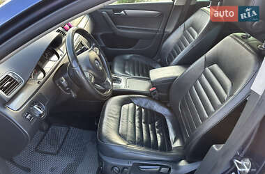 Универсал Volkswagen Passat 2011 в 