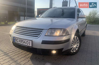 Универсал Volkswagen Passat 2002 в Подрясном