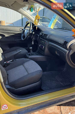 Универсал Volkswagen Passat 2000 в 