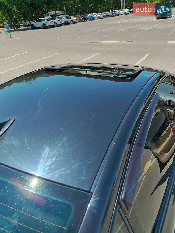 Седан Volkswagen Passat 1997 в Одессе