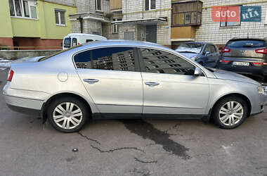 Седан Volkswagen Passat 2007 в 