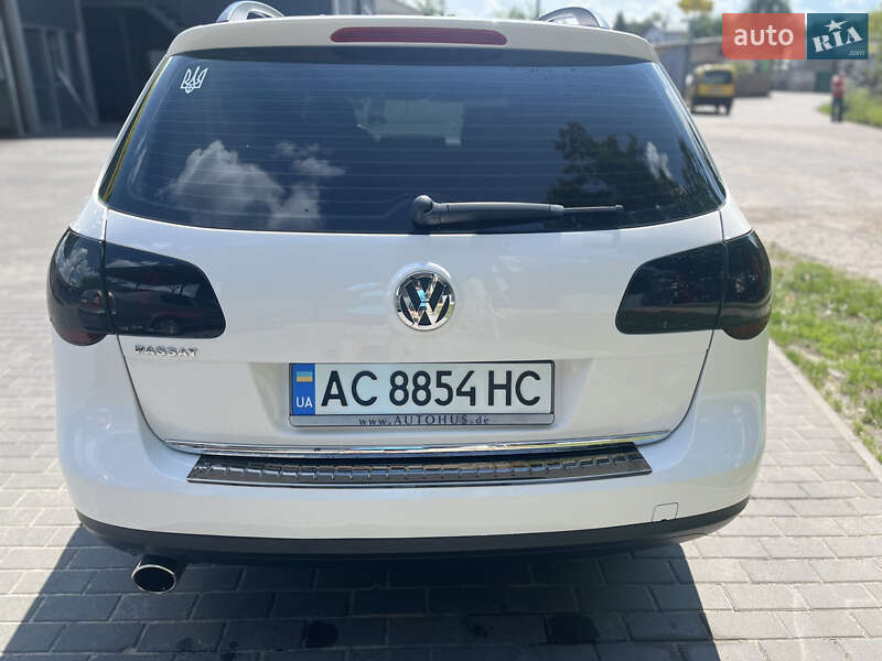 Універсал Volkswagen Passat 2009 в Луцьку