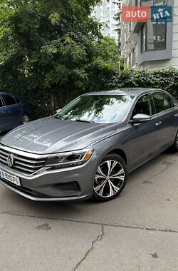 Седан Volkswagen Passat 2021 в 