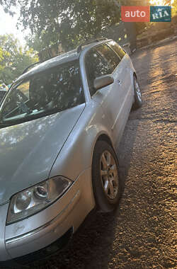 Універсал Volkswagen Passat 2003 в Одесі