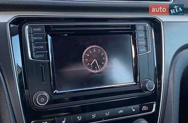 Седан Volkswagen Passat 2017 в 