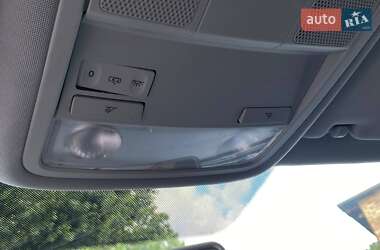Седан Volkswagen Passat 2017 в 