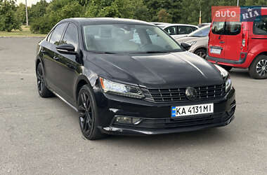 Седан Volkswagen Passat 2017 в 