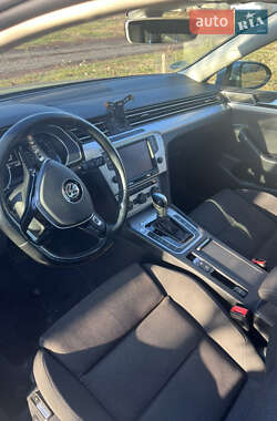 Универсал Volkswagen Passat 2015 в 