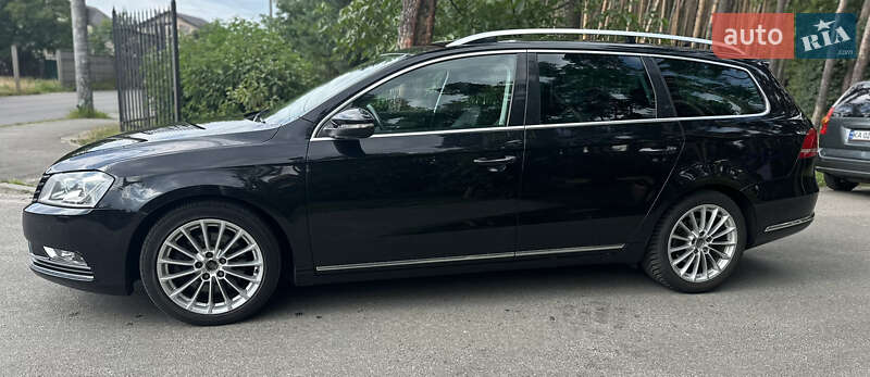 Универсал Volkswagen Passat 2014 в Киеве
