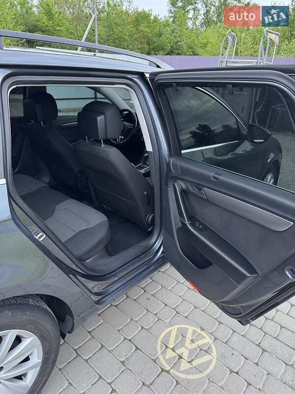 Универсал Volkswagen Passat 2012 в Львове