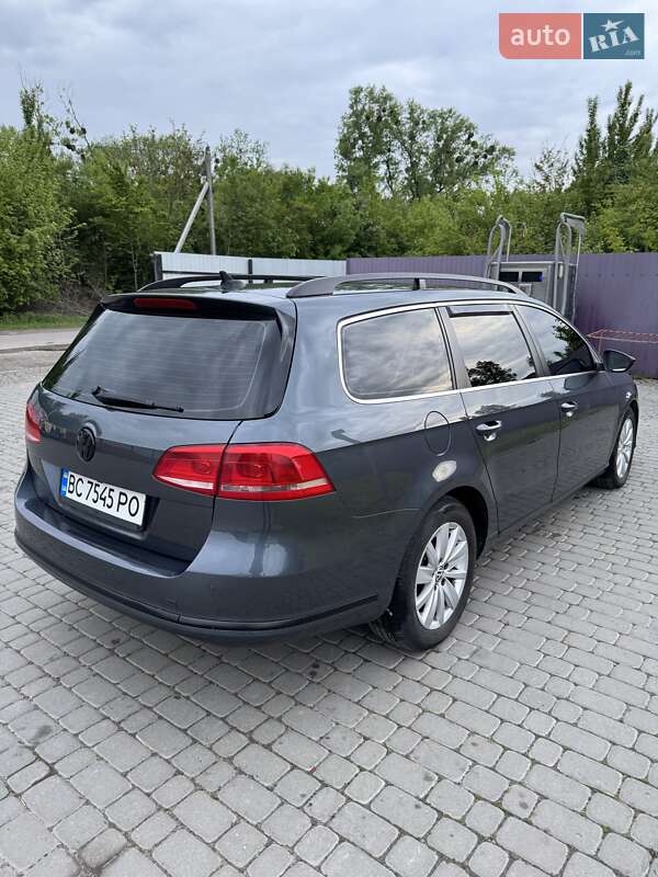 Универсал Volkswagen Passat 2012 в Львове