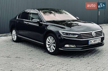 Седан Volkswagen Passat 2016 в 