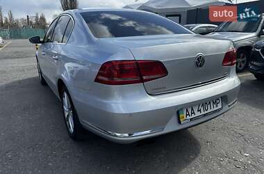 Седан Volkswagen Passat 2012 в 