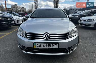Седан Volkswagen Passat 2013 в 