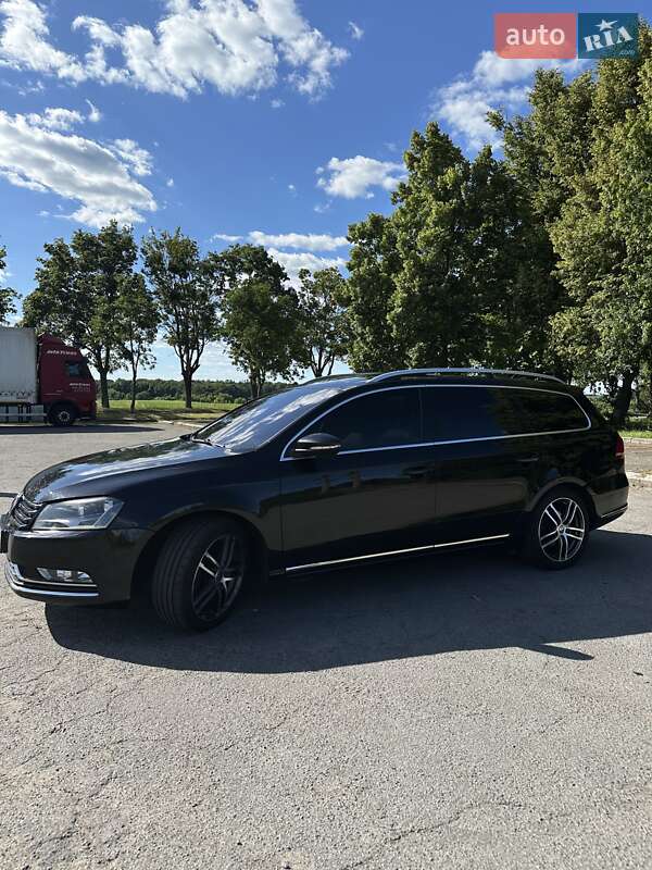Універсал Volkswagen Passat 2010 в Києві