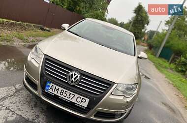 Седан Volkswagen Passat 2008 в Звягелі