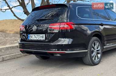Универсал Volkswagen Passat 2015 в 