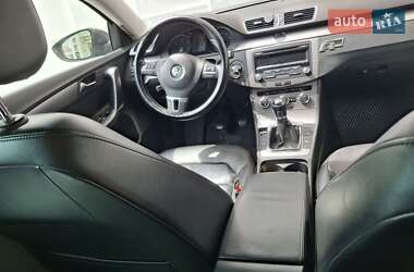 Универсал Volkswagen Passat 2012 в 