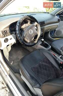 Седан Volkswagen Passat 1998 в 