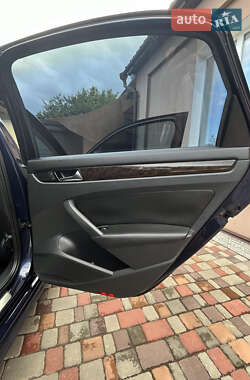 Седан Volkswagen Passat 2014 в 