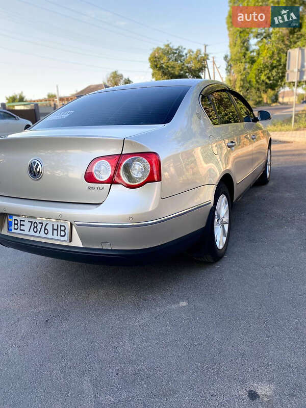 Седан Volkswagen Passat 2008 в Николаеве