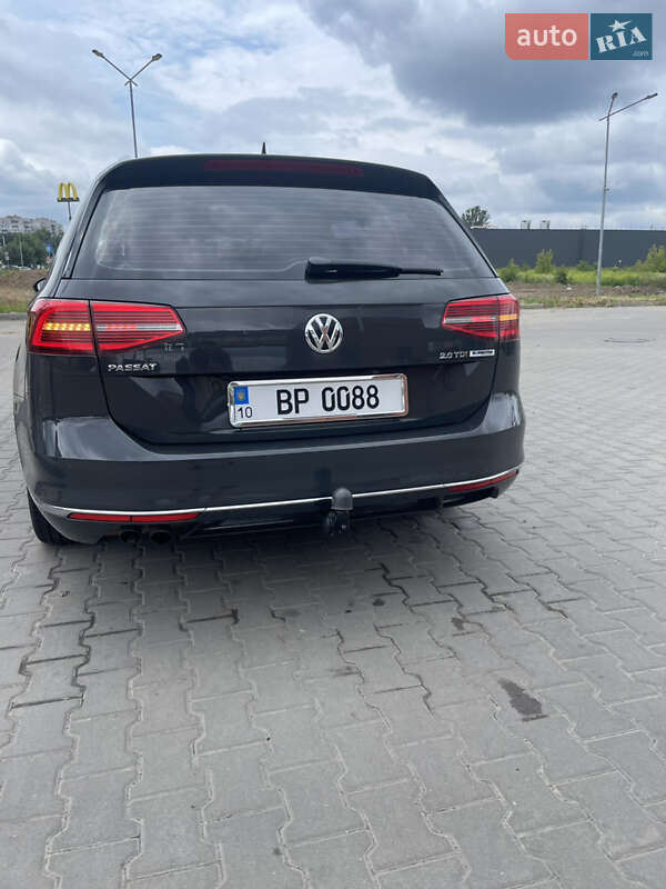 Универсал Volkswagen Passat 2015 в Вишневом