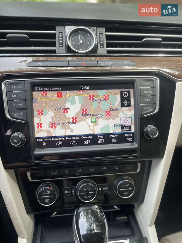 Универсал Volkswagen Passat 2015 в Вишневом