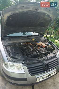 Седан Volkswagen Passat 2001 в 