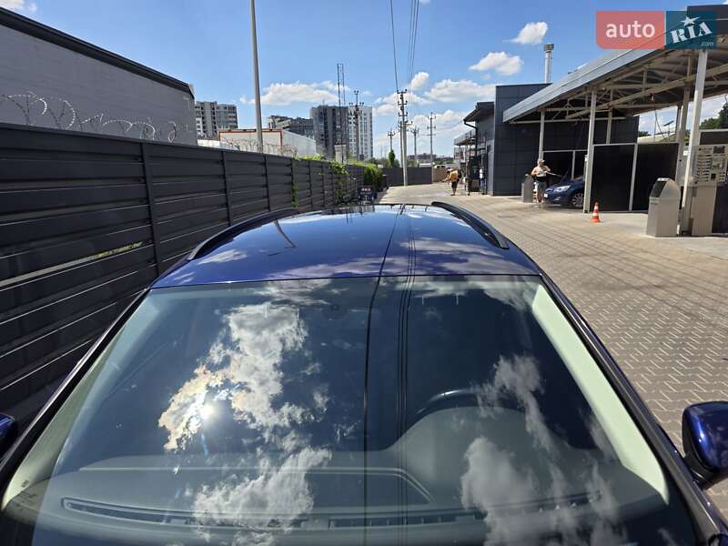 Универсал Volkswagen Passat 2017 в Киеве
