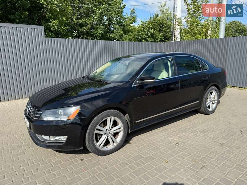 Седан Volkswagen Passat 2012 в Умани