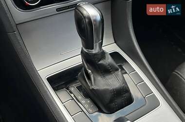 Седан Volkswagen Passat 2012 в 