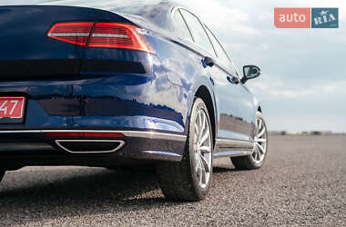 Седан Volkswagen Passat 2018 в Тернополі