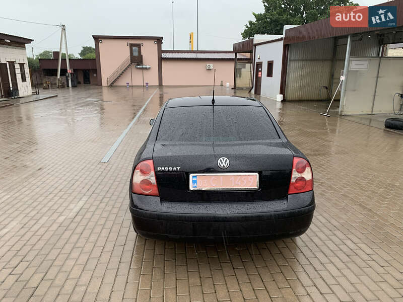 Седан Volkswagen Passat 2003 в Гоще