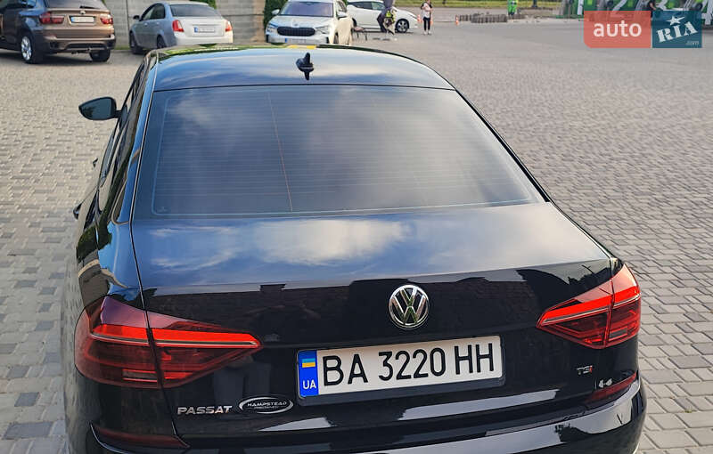 Седан Volkswagen Passat 2018 в Кропивницком