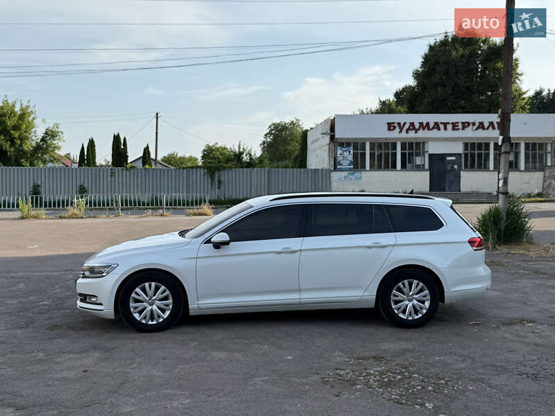 Универсал Volkswagen Passat 2015 в Житомире