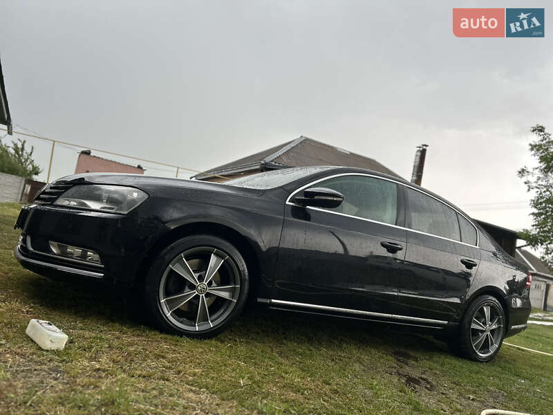 Volkswagen Passat 2011