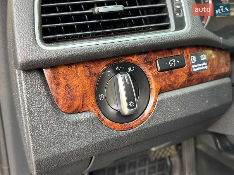 Седан Volkswagen Passat 2012 в Киеве