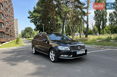 Универсал Volkswagen Passat 2011 в Чернигове