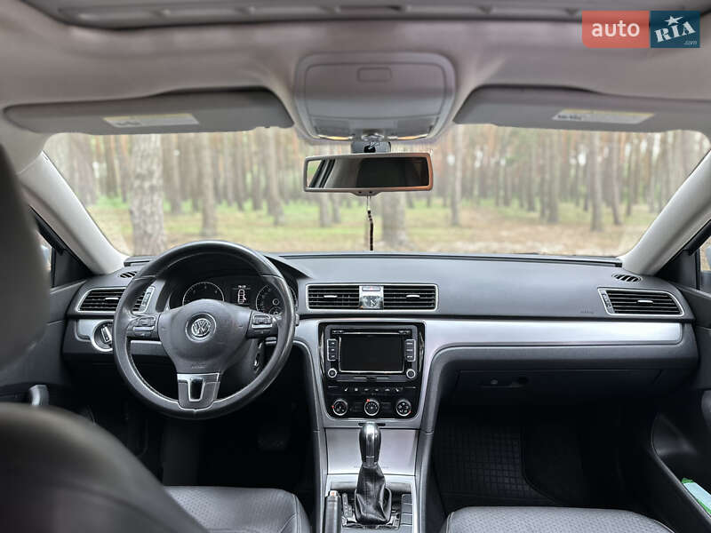 Седан Volkswagen Passat 2013 в Сумах