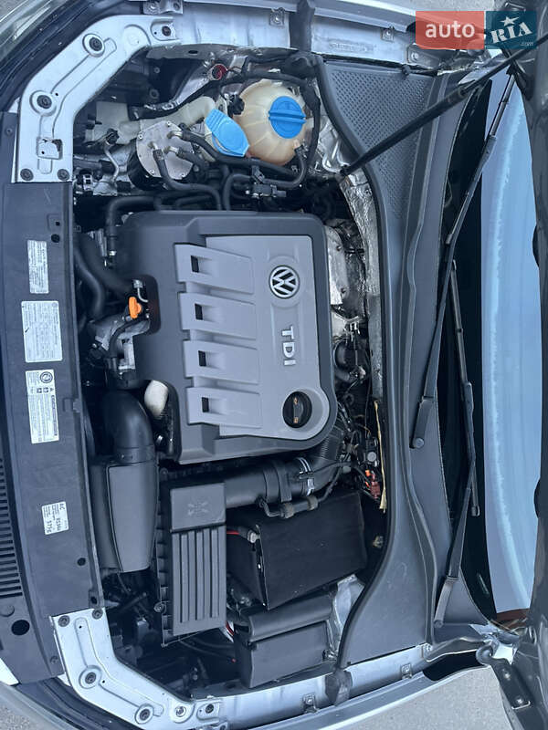 Седан Volkswagen Passat 2013 в Сумах