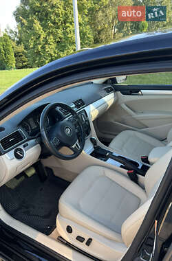 Седан Volkswagen Passat 2013 в 