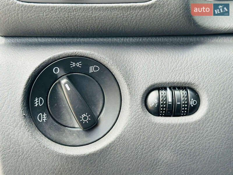 Універсал Volkswagen Passat 2004 в Харкові фото 32 Універсал Volkswagen Passat 2004 в Харкові