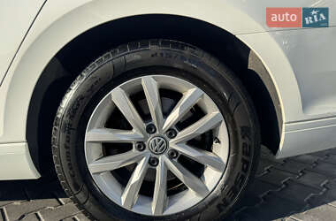 Универсал Volkswagen Passat 2017 в 