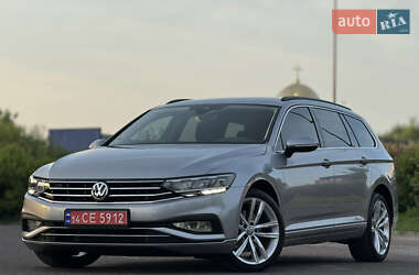 Універсал Volkswagen Passat 2020 в Дрогобичі
