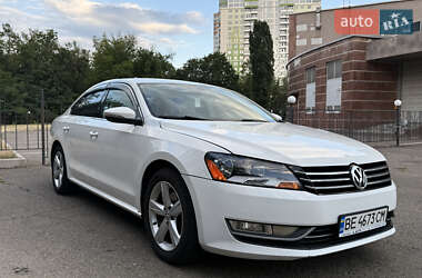 Седан Volkswagen Passat 2012 в Николаеве