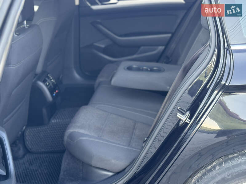 Універсал Volkswagen Passat 2016 в Хмельницькому