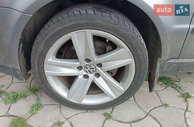 Универсал Volkswagen Passat 2003 в Южном
