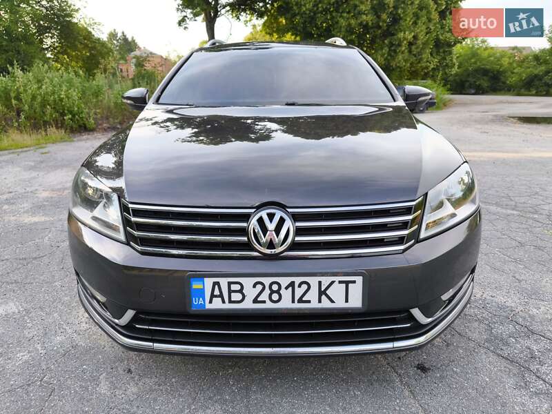 Volkswagen Passat 2011