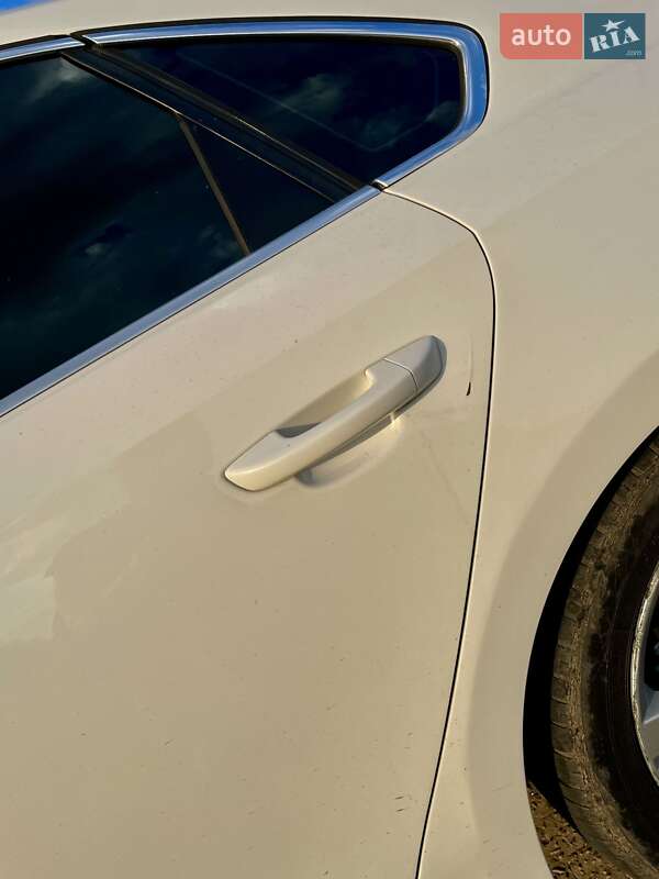 Седан Volkswagen Passat 2012 в Александровке