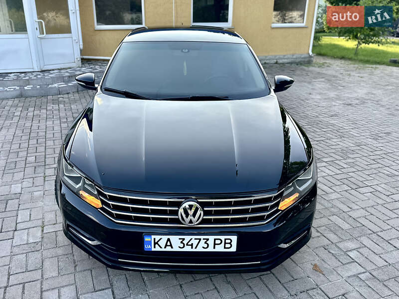 Седан Volkswagen Passat 2016 в Шостці